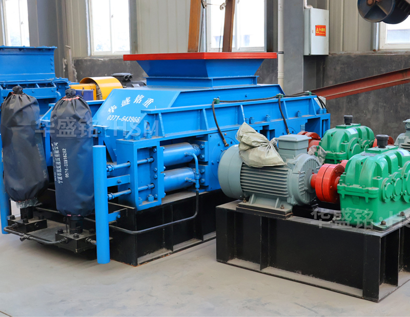 對輥制砂機加工山石怎么樣？制砂設備多少錢？